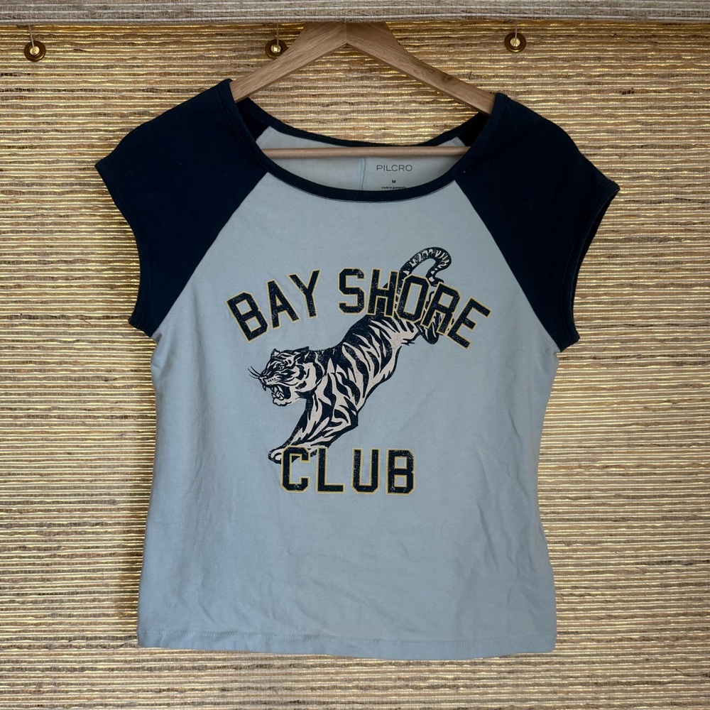 Pilcro Graphic Tee - Picture 4 of 6